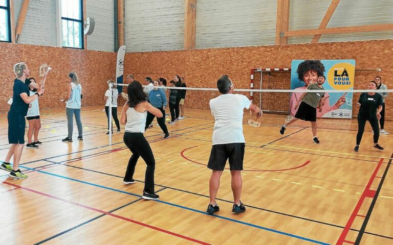 À Douarnenez, des parties de badminton au service du recrutement et du retour à l'emploi …