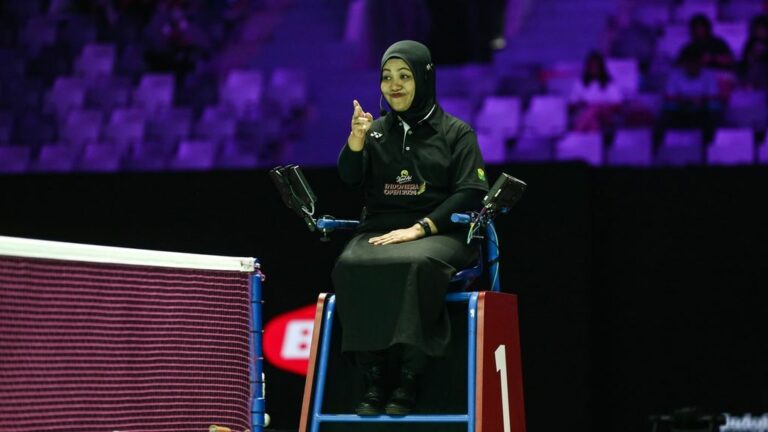 When the face of Indonesian badminton was saved by referee Qomarul Lailiah – Kompas.id